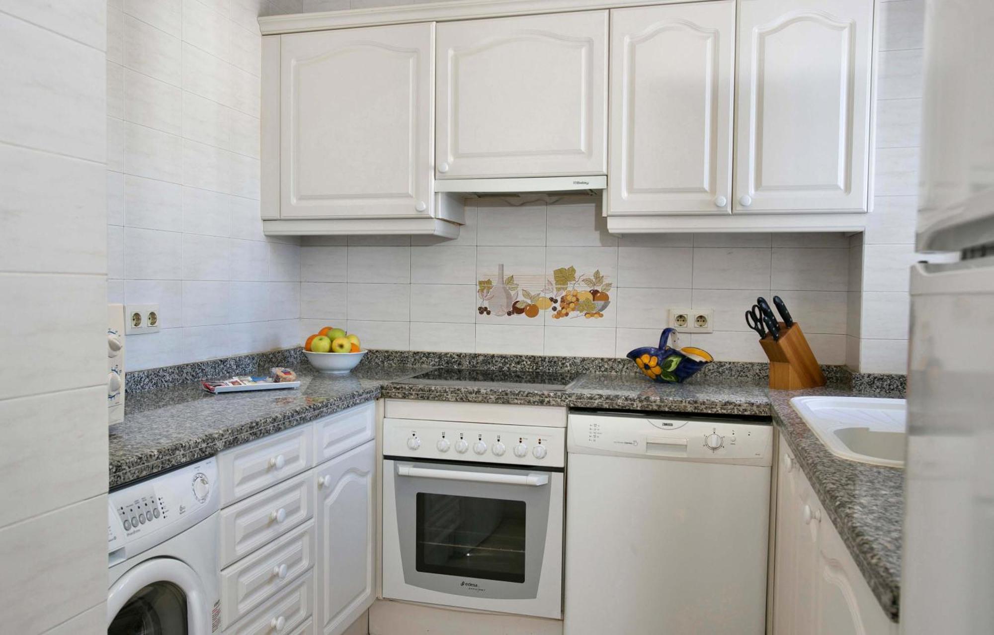 Ona Club Bena Vista Apartment Estepona Exterior photo